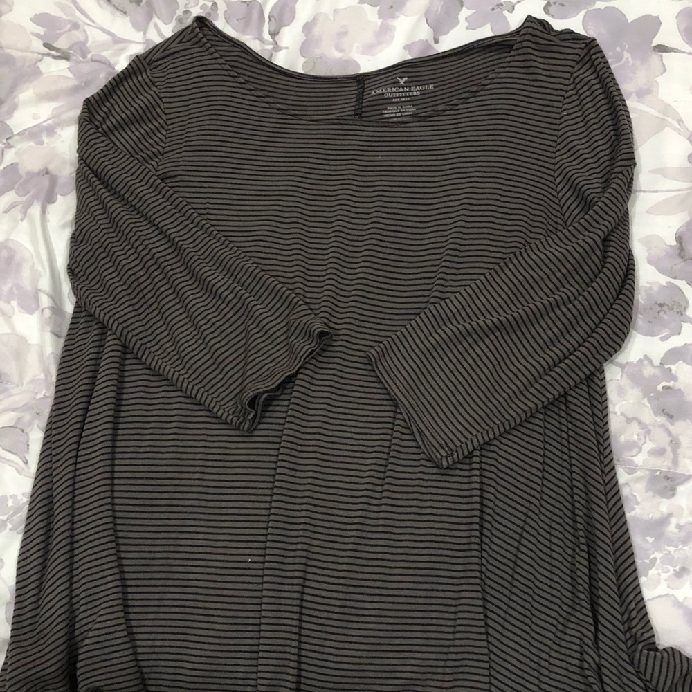 American Eagle 3/4 Sleeve Swing Blouse